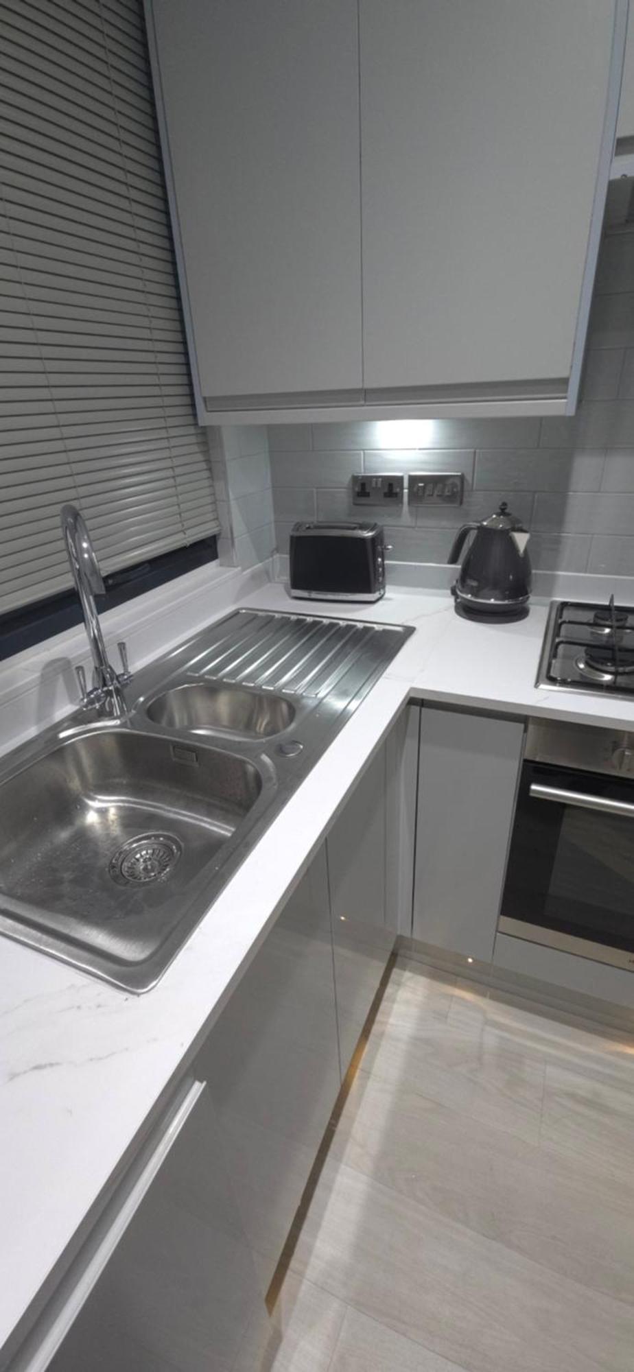 Family Friendly Fully Refurbished 3 Bedroom, 3 Bathroom In Appartement Londres