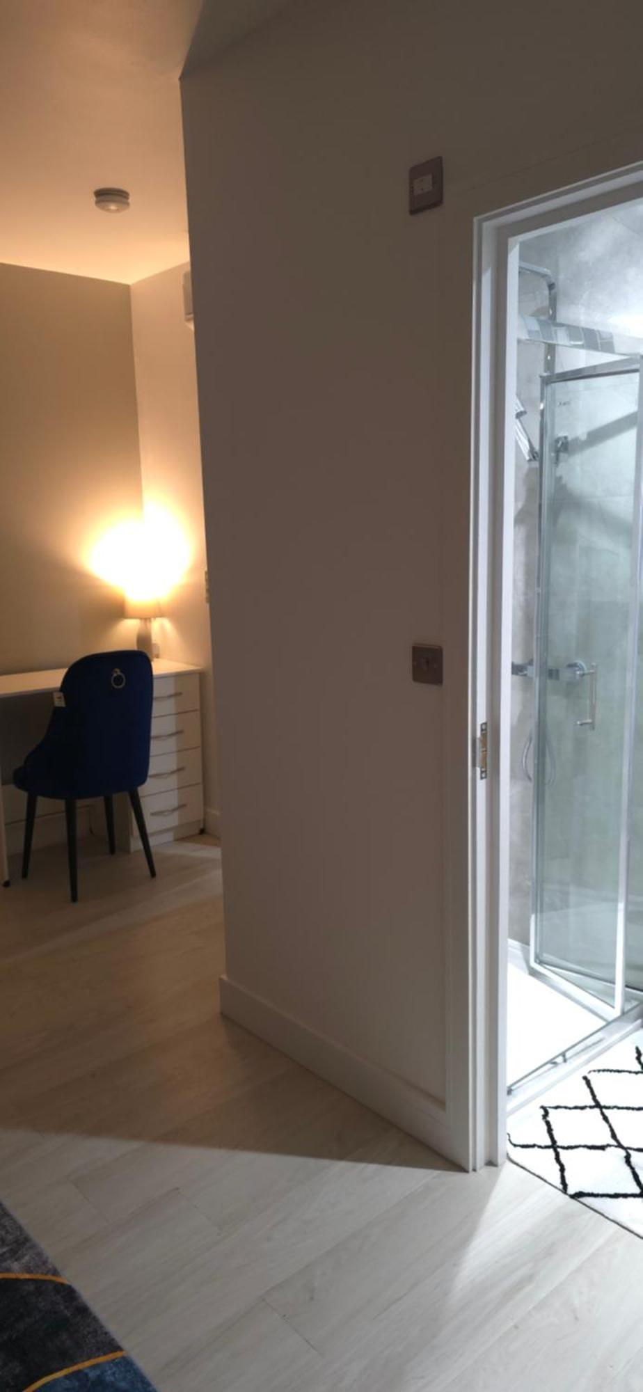 Family Friendly Fully Refurbished 3 Bedroom, 3 Bathroom In Londres